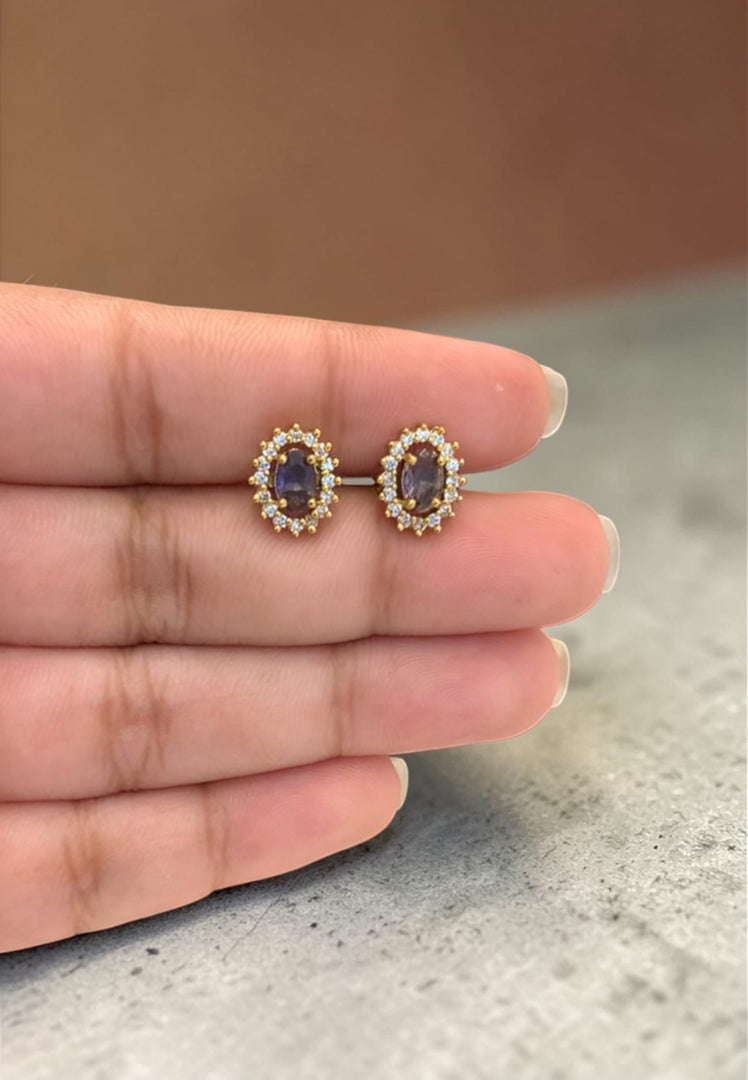 Beautiful studs with pink stone