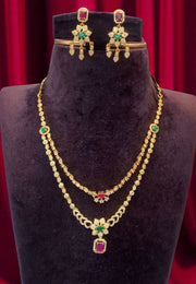 Beautiful two layer short necklace with green and pink stone