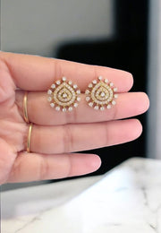 Beautiful studs with white stones -perfect for any occasion