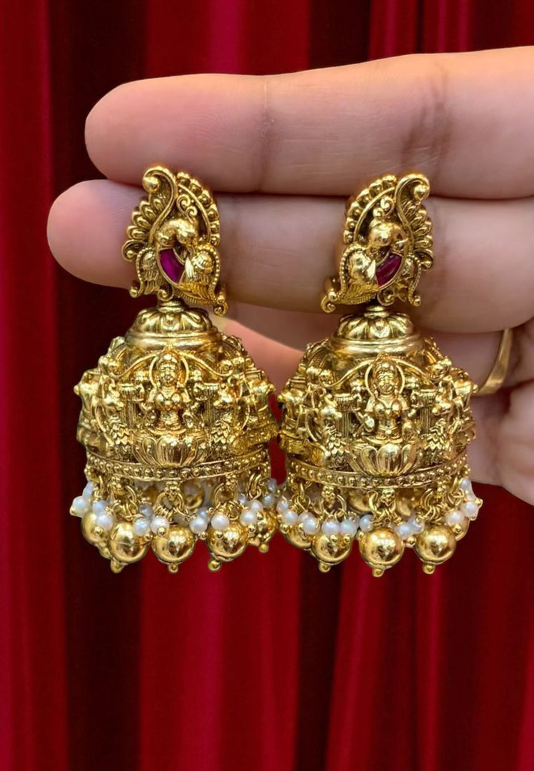 Beautiful 3d nakshi jumkhas with gold finishing