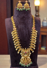 Load image into Gallery viewer, Beautiful long nakshi haram with green beads