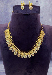 Traditional bottumala short necklace