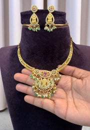 Beautiful short kanti necklace with green stone