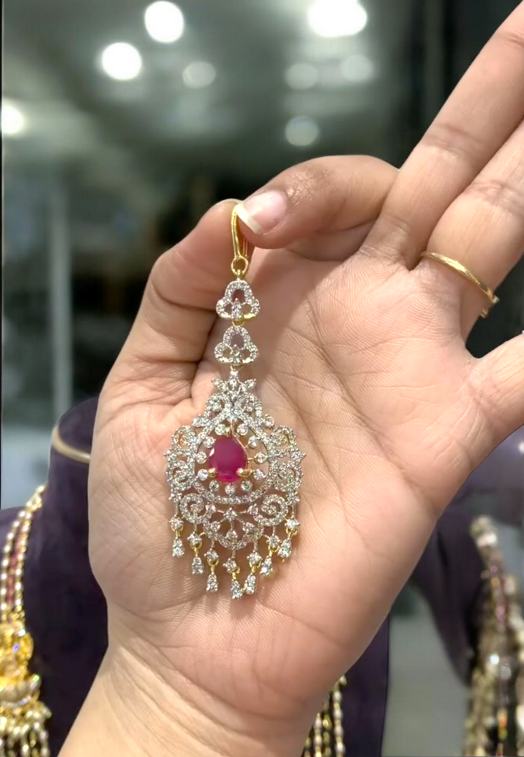 Beautiful GJ polish pendent with ruby stone