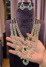 Load image into Gallery viewer, Beautiful three layer gj polish long haram with green stone
