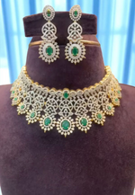 Load image into Gallery viewer, Beautiful diamond type ( Gj polish )chocker set with green stone
