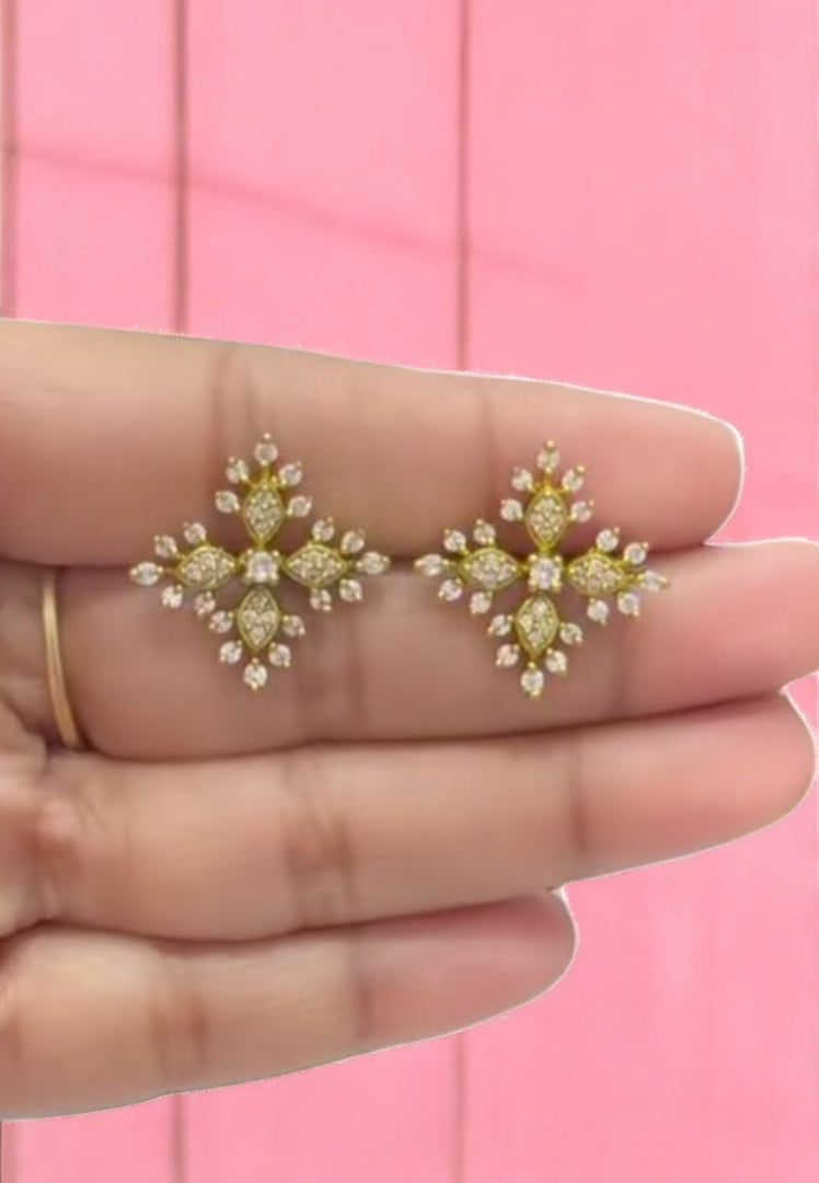Beautiful diamond finishing studs -perfect for any occasion