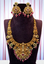 Load image into Gallery viewer, Traditional short necklace with nakshi polish and ruby beads

