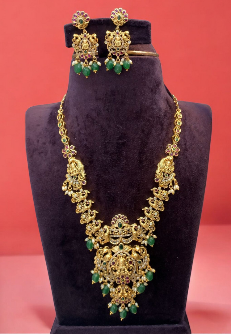 Beautiful short necklace with green stone and guttapusalu hangings -pairing with beautiful earrings
