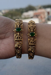 Beautiful openable kada bangle with green stone