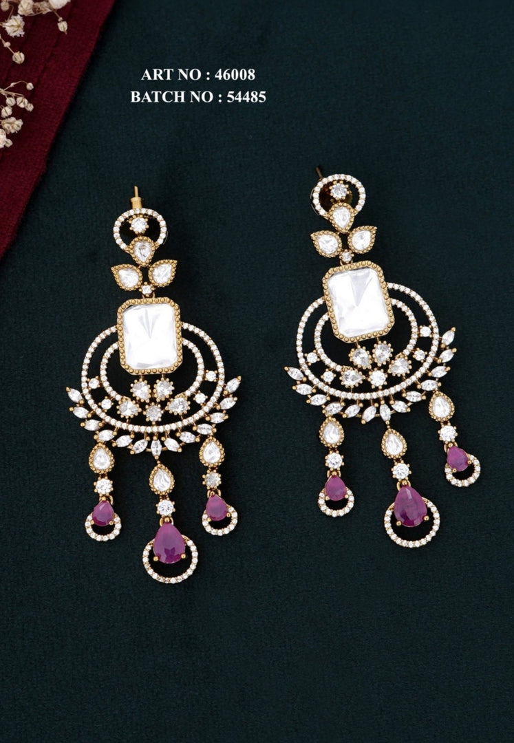 Beautiful earrings with ruby stone