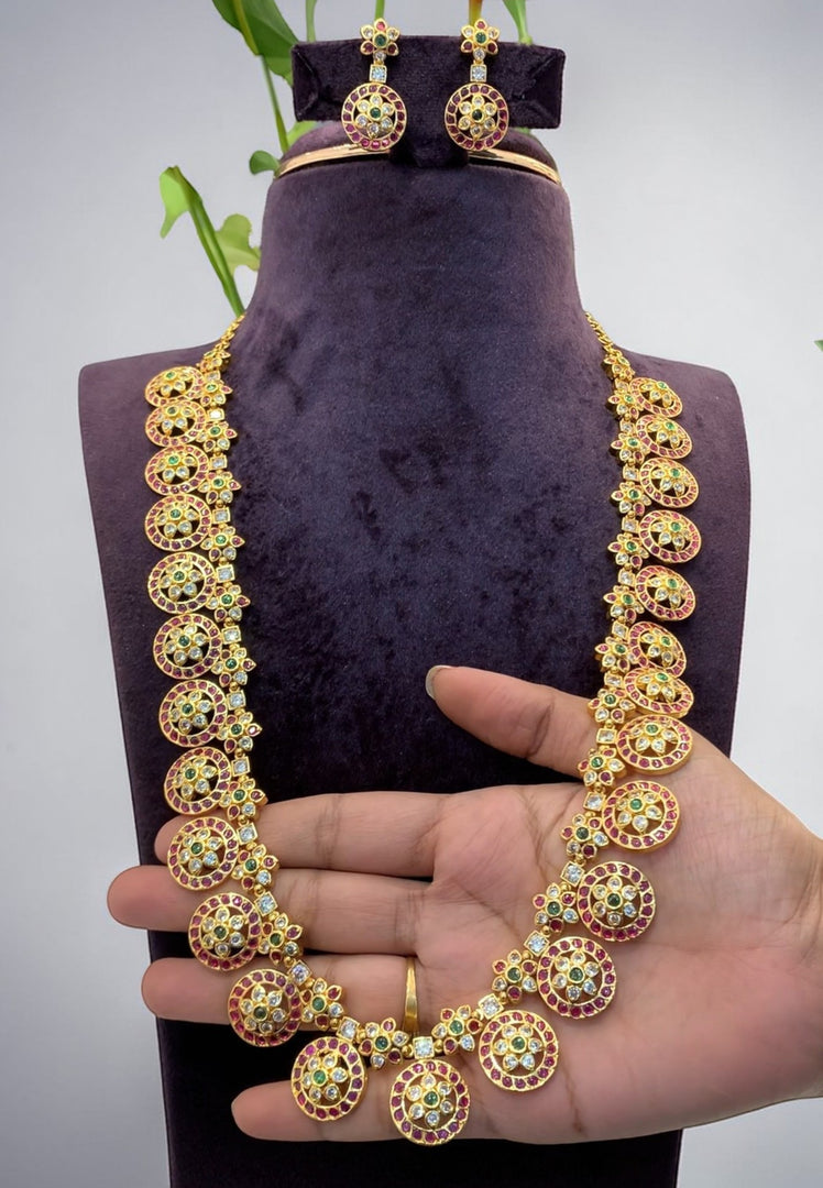 Beautiful long haram with bottumala design
