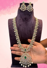 Load image into Gallery viewer, Stunning Gj polish long haram with green stone

