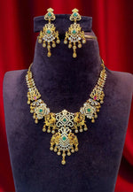 Load image into Gallery viewer, Beautiful nakshi short haram with green stone
