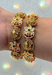 Beautiful uncut stones bangles with jadav kundan stone