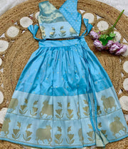 Lehenga*: Soft silk Fully stitched Banarasi design zari weaving work with full Inner 👚Blouse Fully stitched with zari weaving work