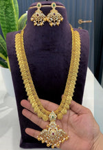 Load image into Gallery viewer, Traditional long haram with detachable pendant