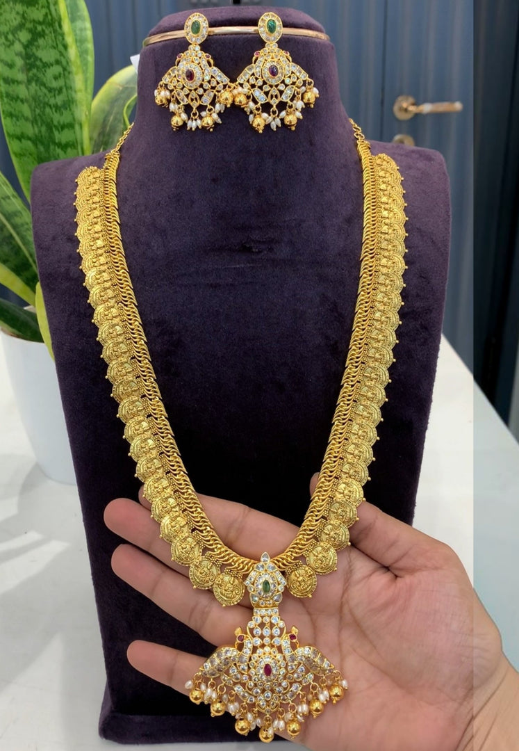 Traditional long haram with detachable pendant