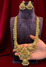 Traditional long haram with nakshi polish and Laxmi Devi motive pendant