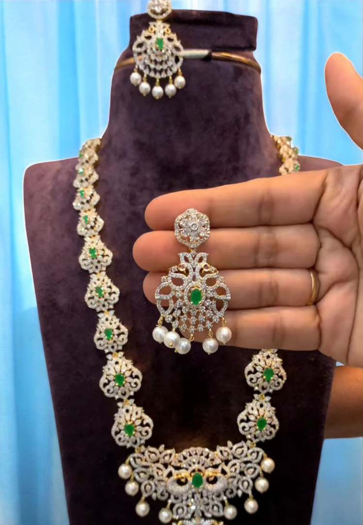Stunning GJ polish long haram with green stone