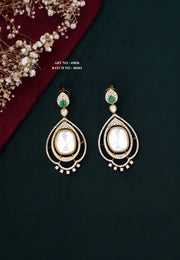 Beautiful kundan stone earrings with green stone