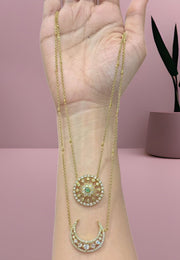 Beautiful short chain with sun and moon combination