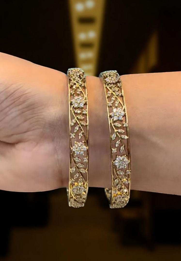 Beautiful bangles with uncut stone and White stone