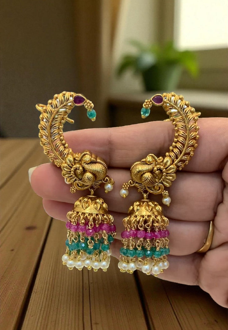 Beautiful earcuffs without god Motive and peacock design