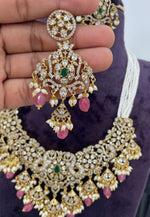 Load image into Gallery viewer, Beautiful short necklace with pearls and ruby stone