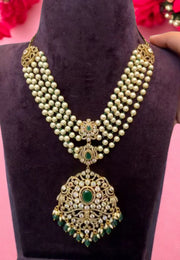 Four layerPearls mala with green stone and guttapusalu hangings